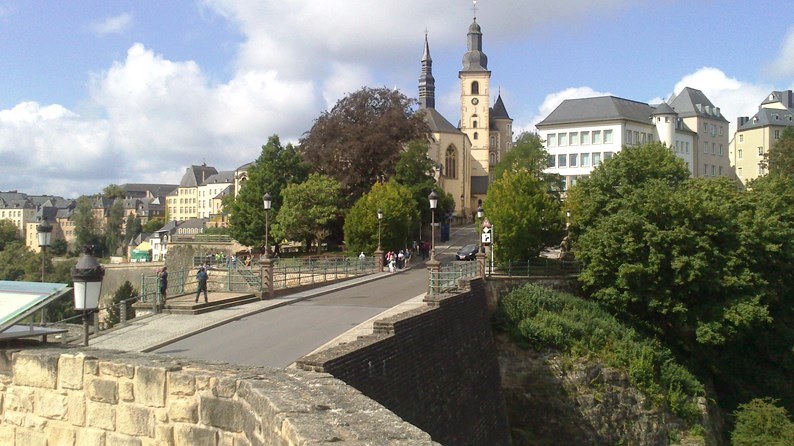 Luxemburg, aufgang zur altstadt (19)